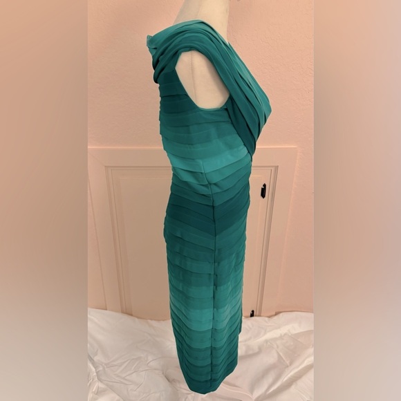 Green | Teal Tadashi Shoji Pintuck Ombre Dress - Picture 5 of 8